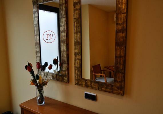 Hostal Puerta Del Valle La Cisterniga Ngoại thất bức ảnh